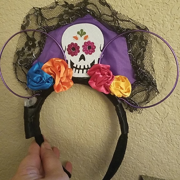 Coco Ears - Picture 2 of 3